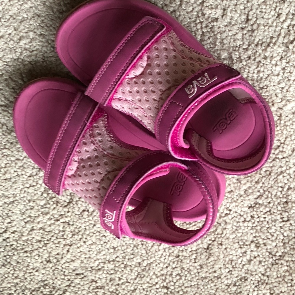 Kids Pink Sandals